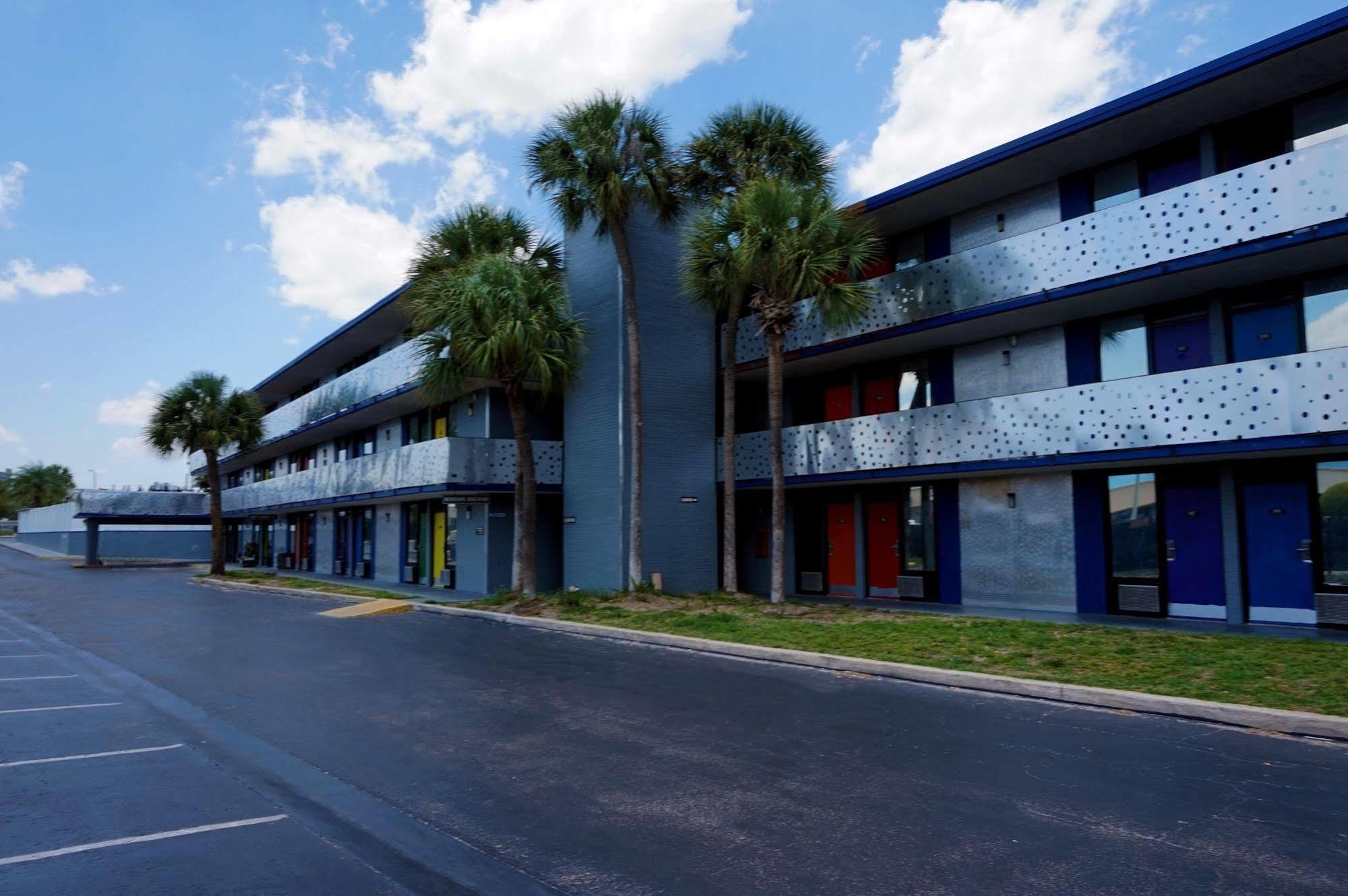 The M Hotel I-Drive Near Universal Орландо Екстериор снимка